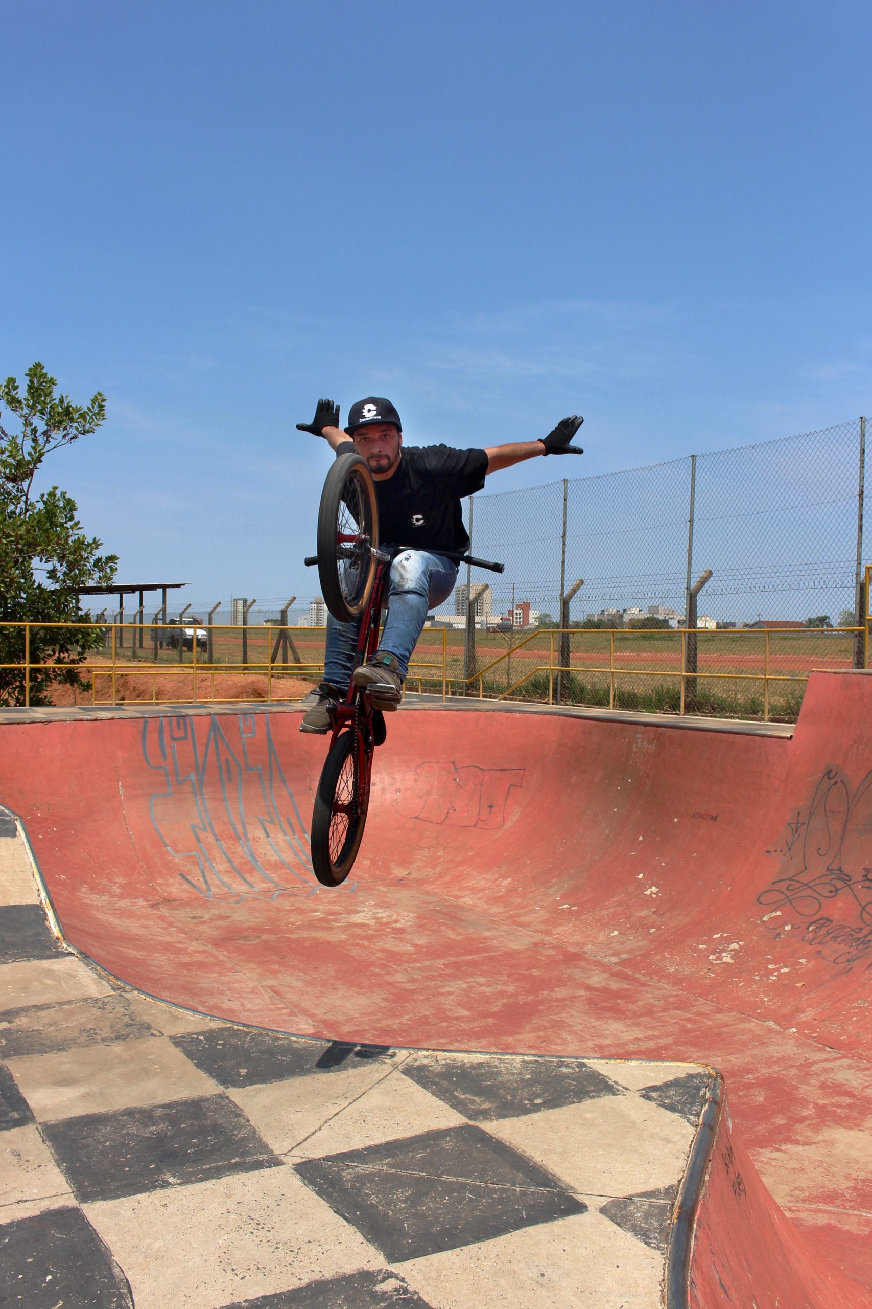 Bmx rider Natanael Pedro Da Silva - Bmx Rider - Combattivo Bmx - Bmx Brazil - Bmx Lifestyle